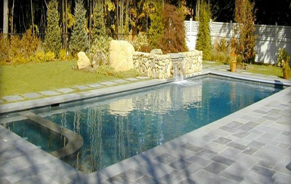 Blue Thermal Finish Pool Coping & Natrual Cleft Blue Decking